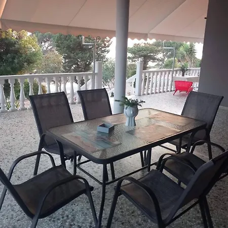 Prázdninový dům Epicurus House - Dialiskari *